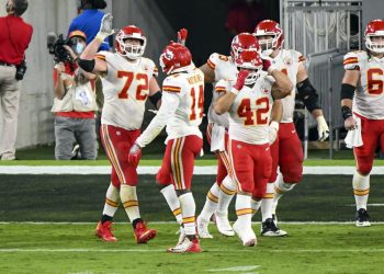 NFL Player Props | LV Raiders at KC Chiefs