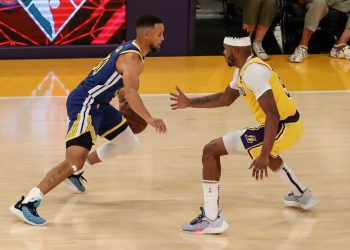 NBA Prop Bets Today (12/14/21) - Stephen Curry Takes Aim at Madison Square Garden