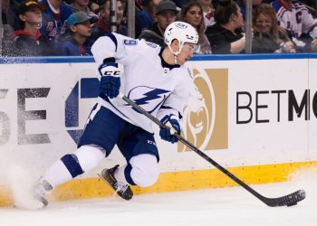 NHL Picks Today 1/4/22 | Lightning Look for Return to Winning Ways